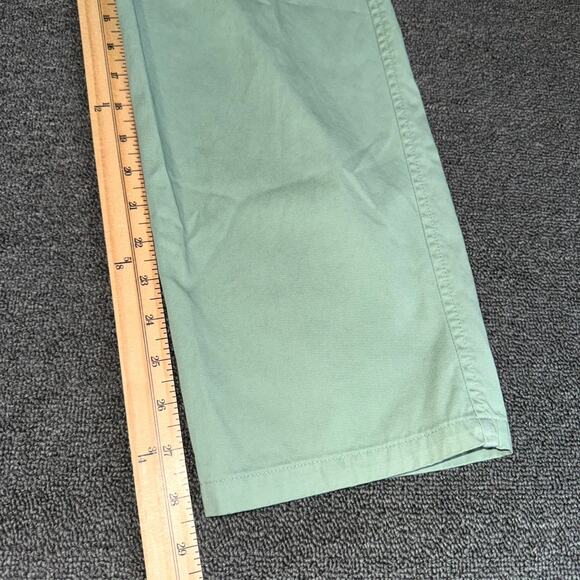 L.L. Bean Chino Pants Womens 10 Faded Sage Cotton Pockets Casual Wear Flat Front - Picture 4 of 7